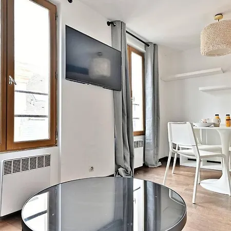 Paisible Et Rivoli 아파트 파리