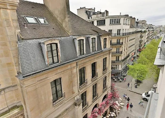 Paisible Et Rivoli Apartment