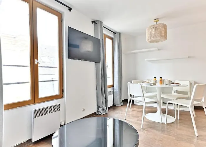 Paisible Et Rivoli Paris