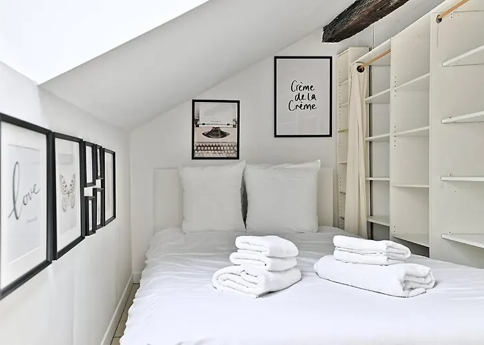 Paisible Et Rivoli Apartment